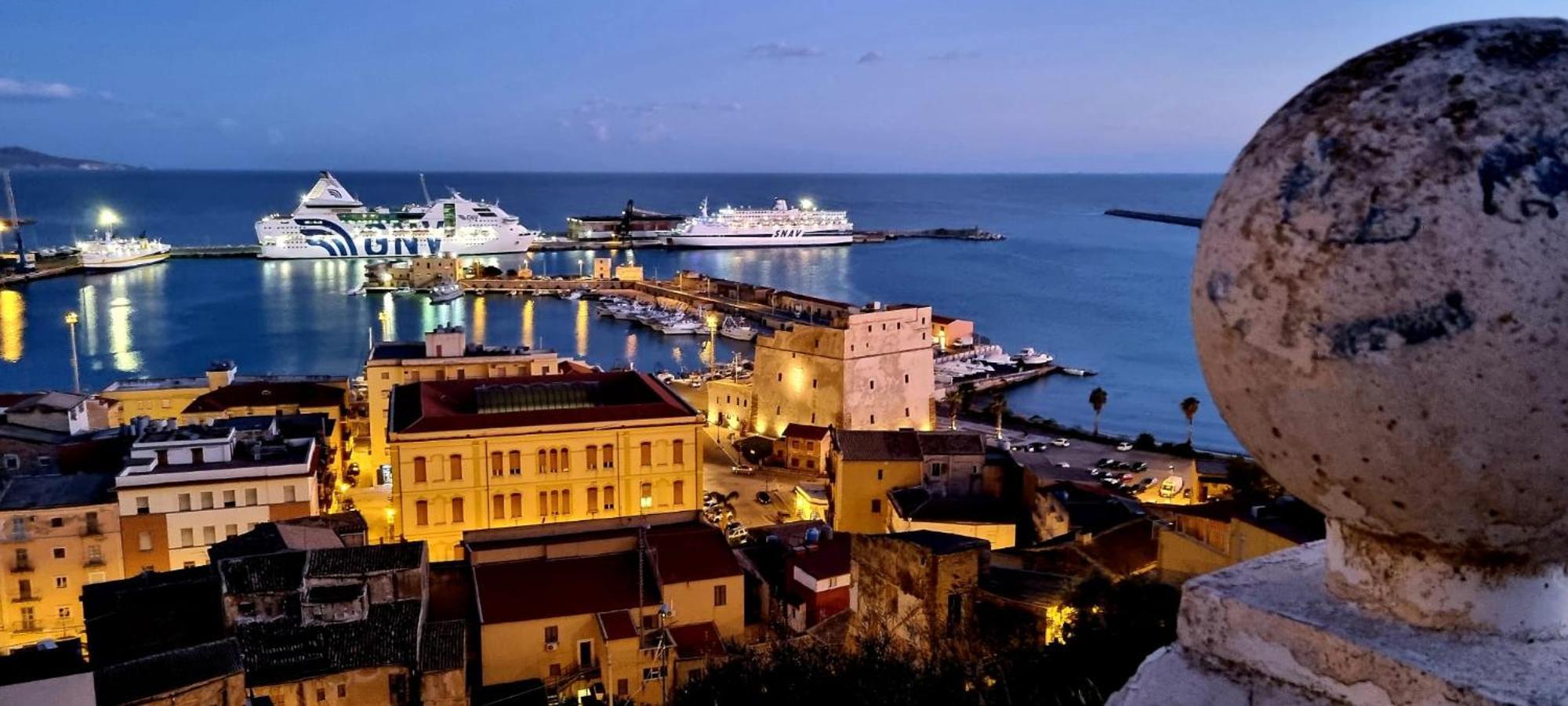 Casa Vacanza Nonna Nena Porto Empedocle Exterior foto